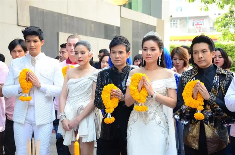 ป้อน-นิพนธ์ ผิวเณร บิ๊กบอสแห่งช่องวัน 31 ...