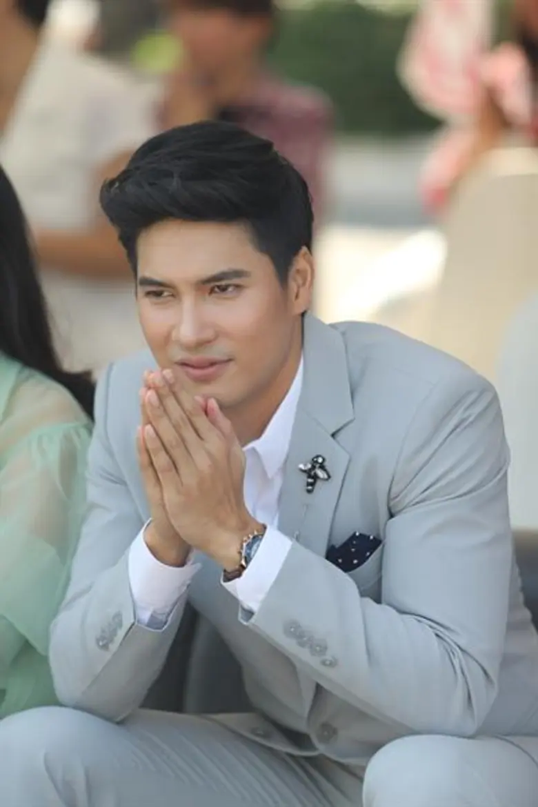 เจ เอส แอล ฯ  บวงสรวง ละครเรื่องใหม่ “เล่ห์รักบุษบา”  จับคู่สุดฟิน 'ไมค์-พีค’ เตรียมลงจอ 7 สี