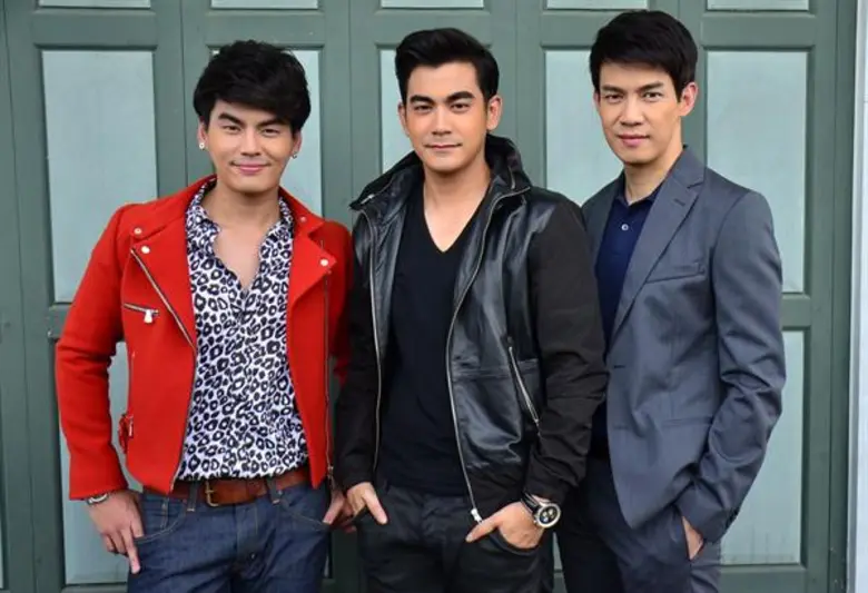 หลังจากที่ คาริสา (แป้ง-อรจิรา) ต้องไปต่า...