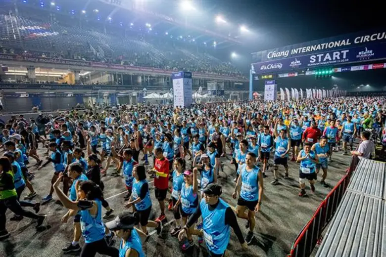 ผ่านพ้นไปแล้วสำหรับการแข่งขันวิ่ง "บุรีรั...