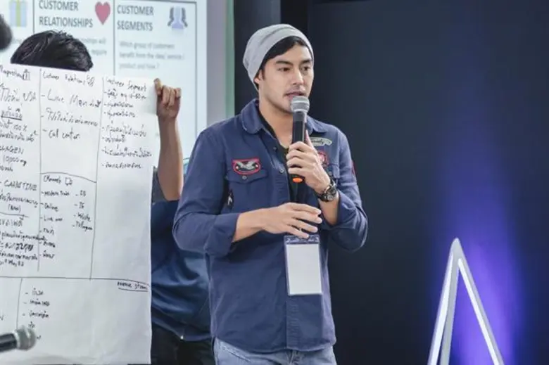 ท็อป จรณ ถึงกับหน้าชา เมื่อถูกพูดใส่ว่า “ขอเป็นภาษาคน!!!”