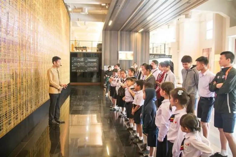 หลักสูตรของโรงเรียนสาธิตกรุงเทพธนบุรี นับเป็นหลักสู...