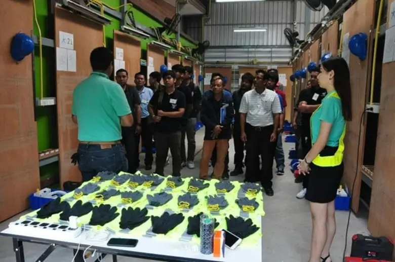 นายชัยชนะ เดชแพ ผู้อำนวยการสำนักงานพัฒนาฝ...