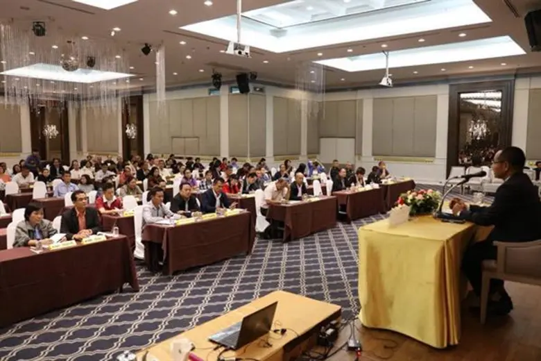 นายเสน่ห์ สภาพันธ์ ผู้ตรวจราชการกรมส่งเสร...