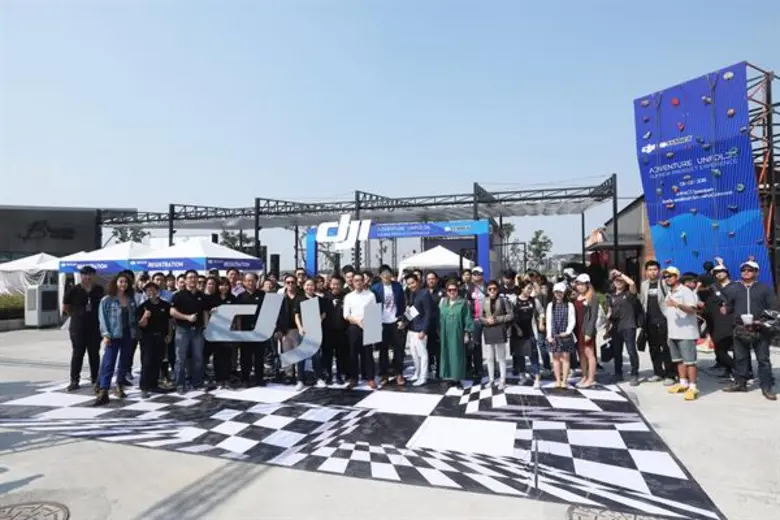 ซินเน็คฯ จับมือ ดีเจไอ เปิดตัว Mavic Air สุดยิ่งใหญ่ จัดเต็มกิจกรรมแอดเวนเจอร์ ทดสอบฟังก์ชั่นสุดล้ำ ในฐานะโดรนอัจฉริยะ สะท้อนไลฟ์สไตล์คนรุ่นใหม่