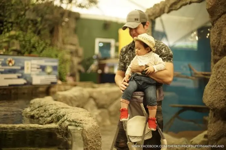 ข่าวซุบซิบ: น้องพลอยเจ เที่ยวอควาเรียมยักษ์กับป๊ะป๋า “จิม เจจินตัย” The Return of Superman Thailand 2