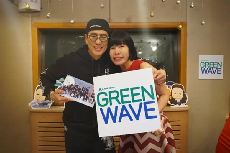 ประทับใจทั้งคุณผู้ฟังและดีเจเลยก็ว่าได้ ส...