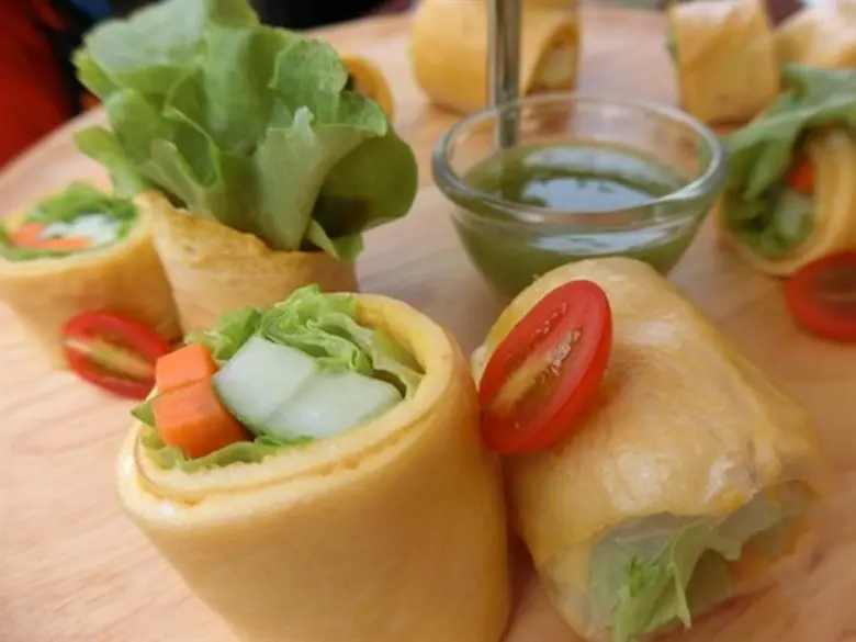 โครงการรณรงค์บริโภคไข่ไก่ 300 ฟอง ย้ำ “กินไข่ทุกวันกินได้ทุกวัยวัย” ร่วมมอบความสุขให้ ปชช.