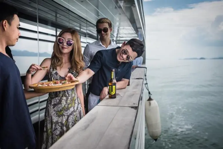 มหกรรมเรือสำราญและมารีน่า "ไทยแลนด์ ยอชท์...