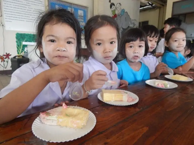 เอส แอนด์ พี ขนกองทัพเค้ก 740 ปอนด์ แบ่งปันความสุขสู่สังคมอย่างต่อเนื่องเป็นปีที่ 14