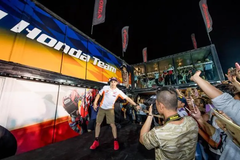 สนามช้าง อินเตอร์เนชั่นแนล เซอร์กิต จ.บุร...