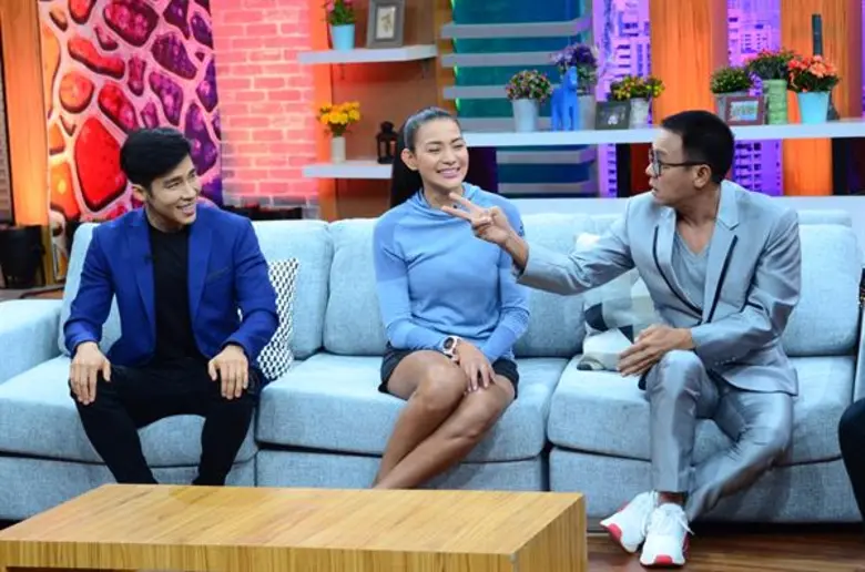 ทีวีไกด์: “แหม่ม-แบม” ร้องว้าว!! เหล่าดารายกทัพ อวดหุ่นฟิต!!