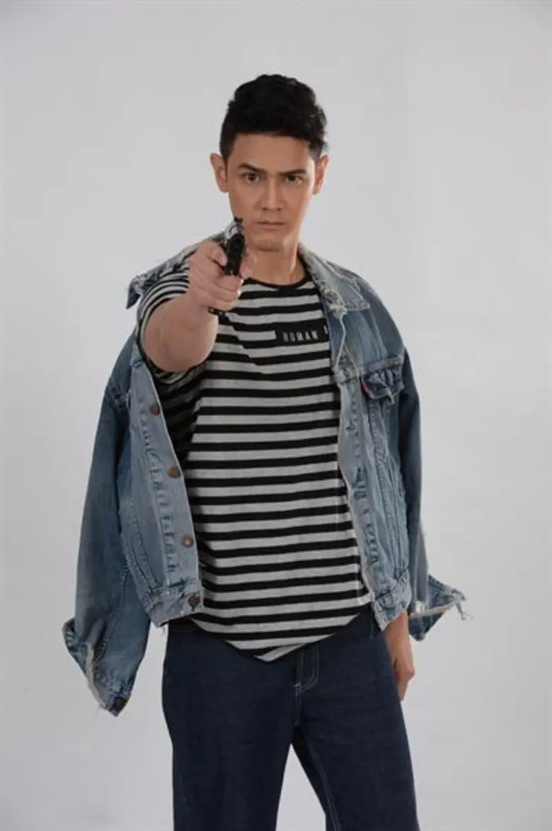 แก๊งตี๋ใหญ่ร้ายหนักมาก “น้ำ” ฝากรอดูจุดจบ ใน “มือปราบเหยี่ยวดำ”