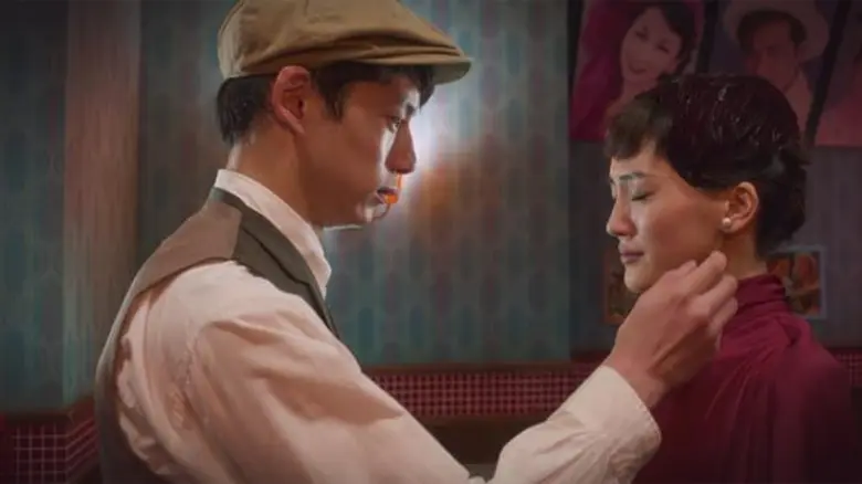 Movie Guide: เราจะใช้ชีวิตได้โดยไม่สัมผัสตัวคนที่เรารักได้มั้ย ? พบคำตอบของคำถามนี้ใน Tonight , At Romance Theater