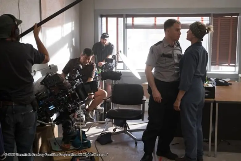 เผย 2 คลิปมาใหม่จากภาพยนตร์ "Three Billbo...