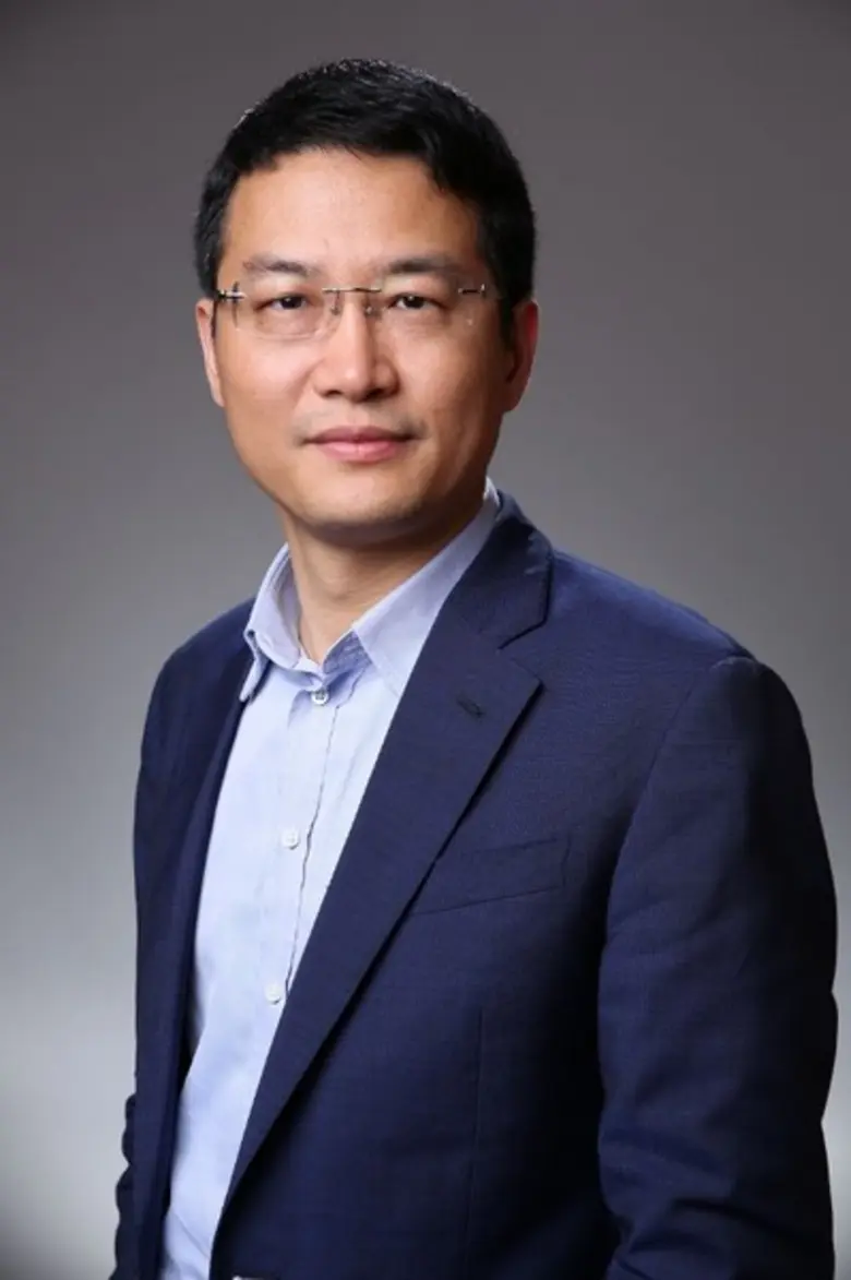 มร. เจมส์ อู๋ ประธานบริหาร หัวเว่ย ประจำภ...