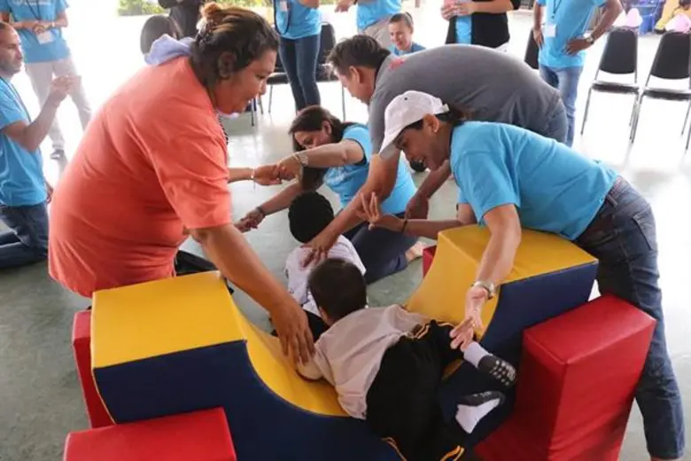 ขอเชิญชวนทุกท่านร่วมทำบุญการกุศลให้น้องๆ ...