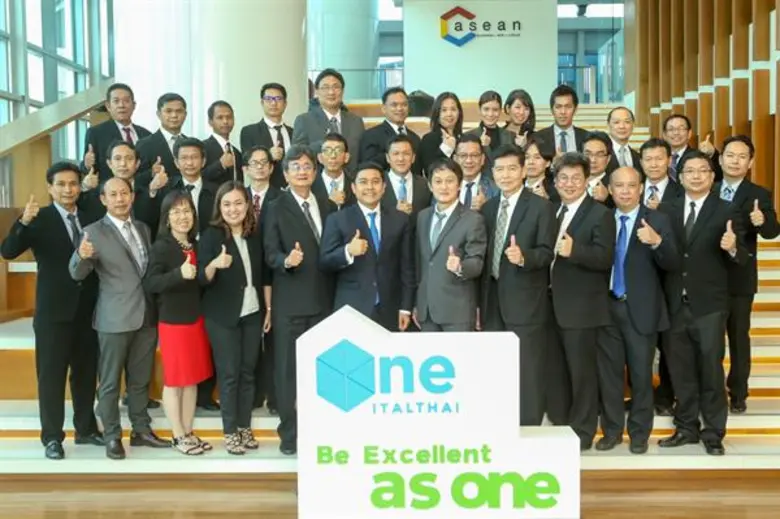 นายยุทธชัย จรณะจิตต์ ประธานเจ้าหน้าที่บริ...