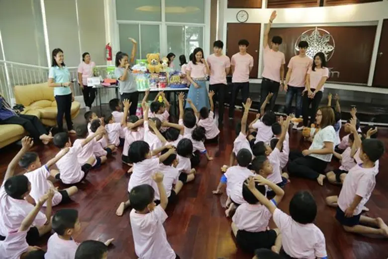 หลังจากออกอากาศทาง ช่อง 3 ให้ได้ชมกันอย่า...