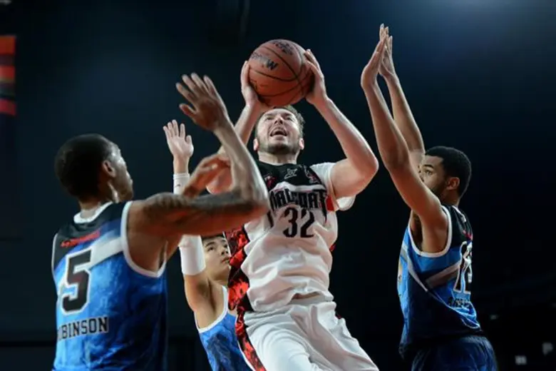 ผลคะแนนบาสฯGSB TBSL2018 (LEG2)ทีมแมดโกทชนะทีม่หลวงพระบางฯ