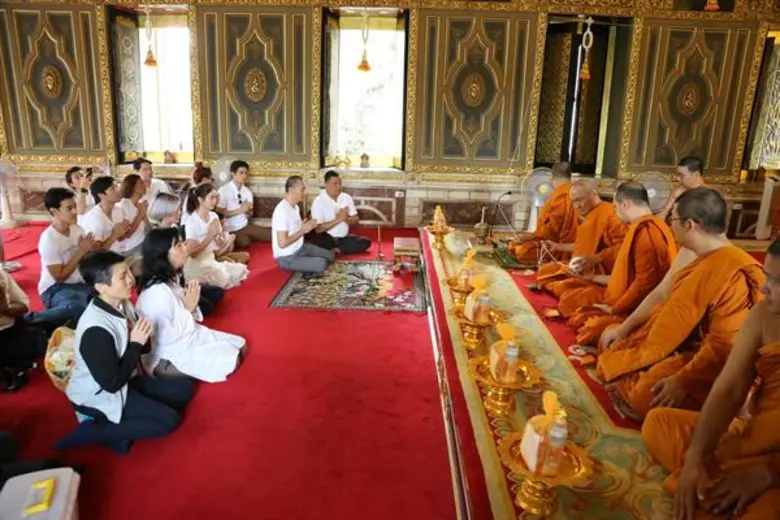 “อาร์ต พลังธรรม” นำทีม นักแสดง “คุณแม่สวมรอย” ทำบุญเลี้ยงเพลพระส่งเสริมวันสำคัญทางศาสนา “วันมาฆบูชา”