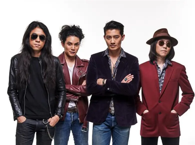 ถือเป็นอีกหนึ่งศิลปินมากความสามารถที่ประส...