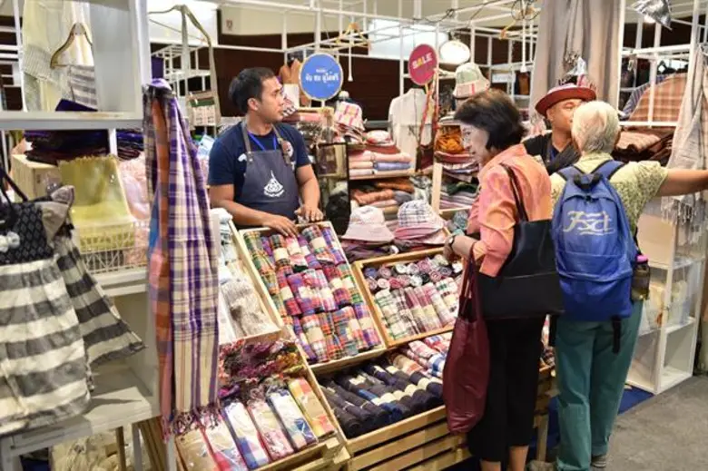 วิสาหกิจชุมชนแฟร์ 2018 กระตุ้นเม็ดเงินฐานรากคึกคัก ปิดยอดขาย 3 วันทะลุ 10 ล้าน