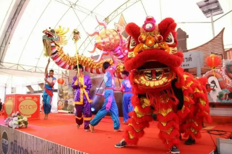 พิธีเปิดอย่างยิ่งใหญ่อลังการกับงาน OTOP ภ...