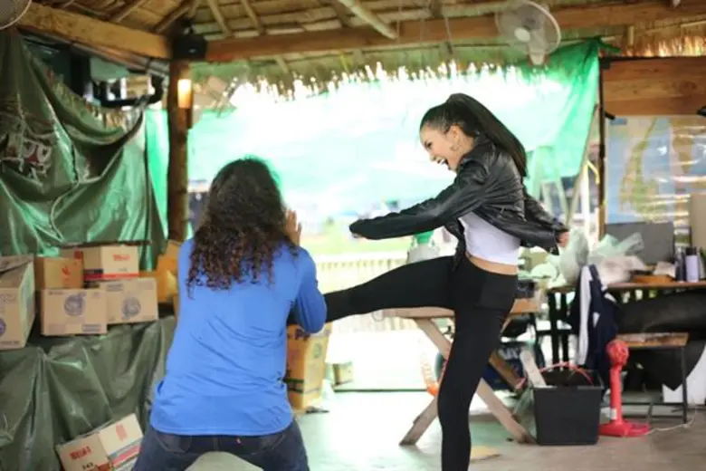 สุดอึ้ง!!! จูน-วรัญรดา พลิกคาแร็กเตอร์สุดขั้ว!!! เล่นบู๊ลุย ดาว ขำมิน ในภาพยนตร์ “สายลับเกมส์โปม่อน008”