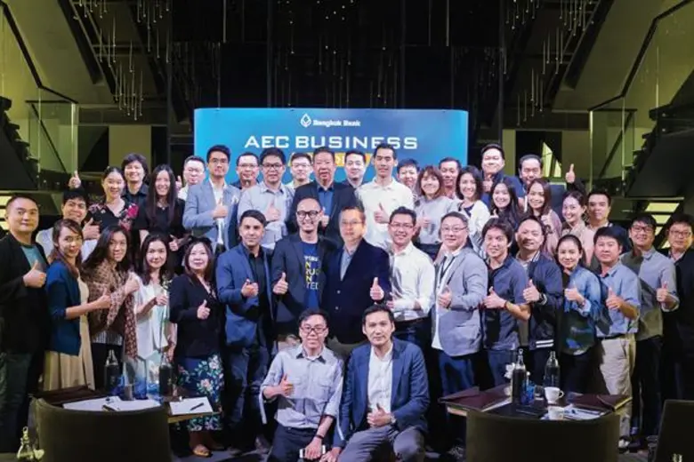 นายไชยฤทธิ์ อนุชิตวรวงศ์ รองผู้จัดการใหญ่...