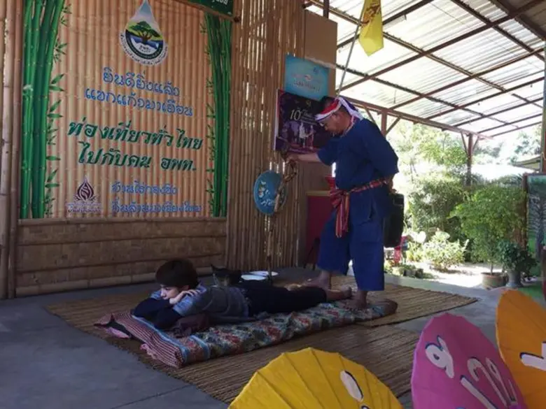 สุขอย่างพอเพียง ณ บ้านไร่กองขิง ใน หนองโพ ๙ ตามพระราชปณิธาน สานต่ออาชีพที่พ่อให้