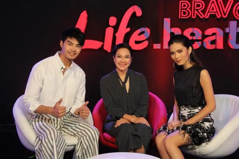 กลับมาทวงบัลลังก์เจ้าหญิงแห่ งวงการบันเทิ...