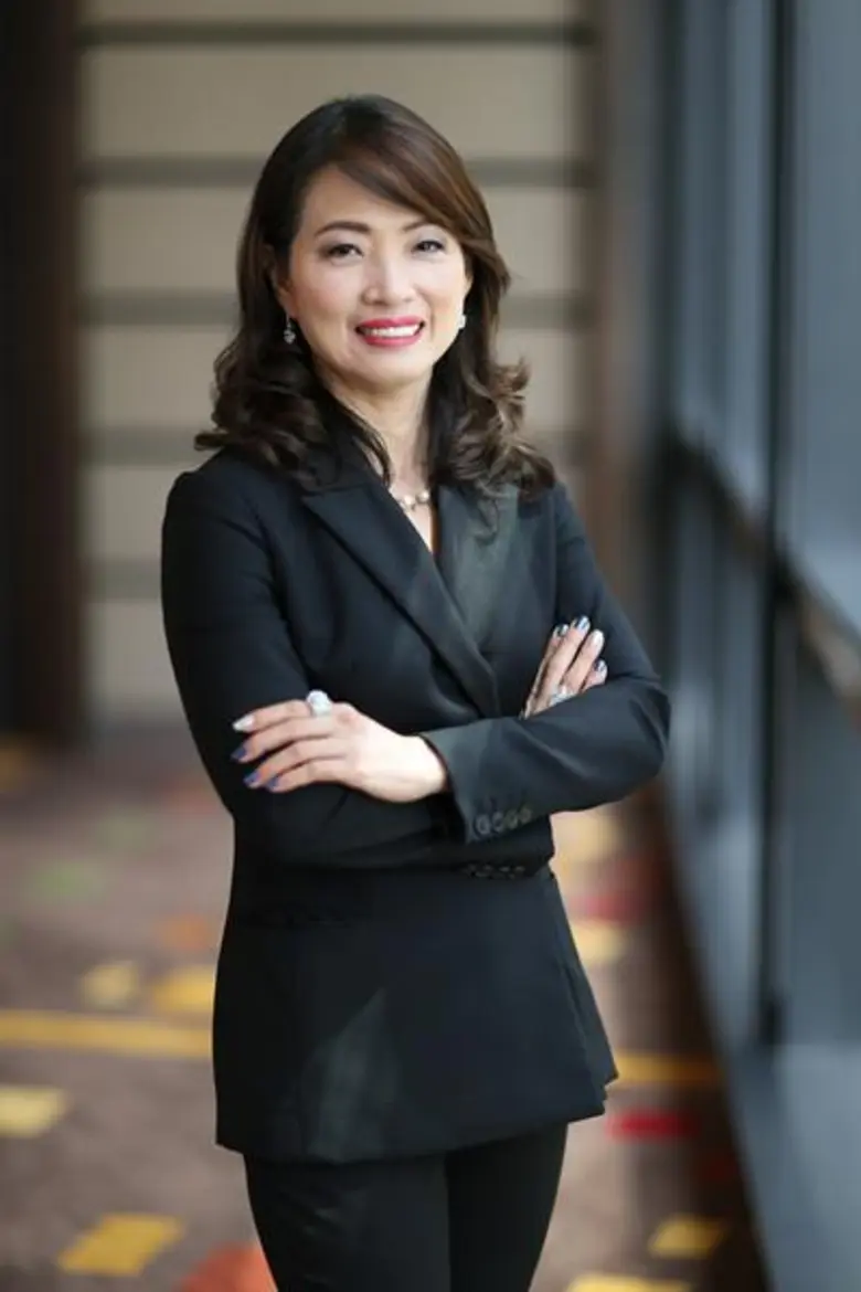 เรียกว่าเป็นการเรียกเสียงเฮ ได้ตลอดทุกไตร...