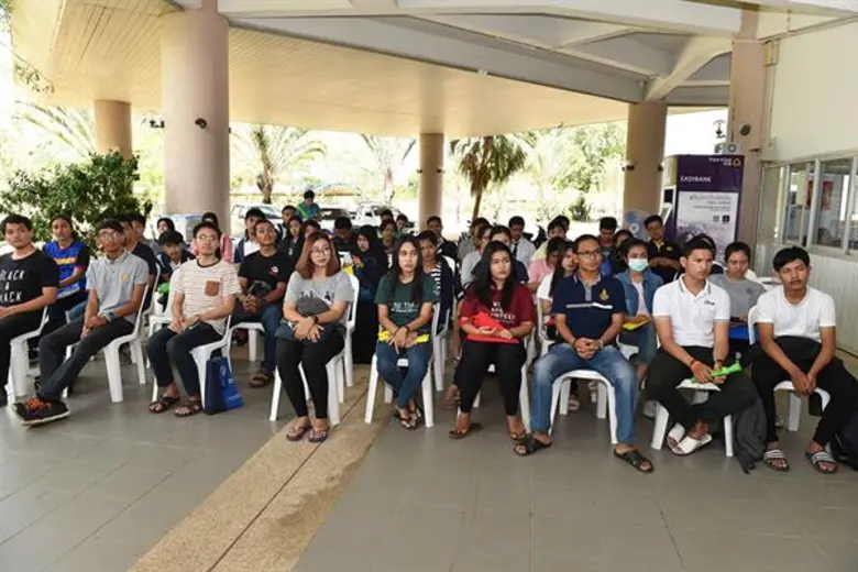 ม.อ.ตรัง เชิญศิษย์เก่าแนะแนวทางให้รุ่นน้อง ในโครงการเสวนา “เหลียวหลังแลหน้า สงขลานครินทร์ วิทยาเขตตรัง”