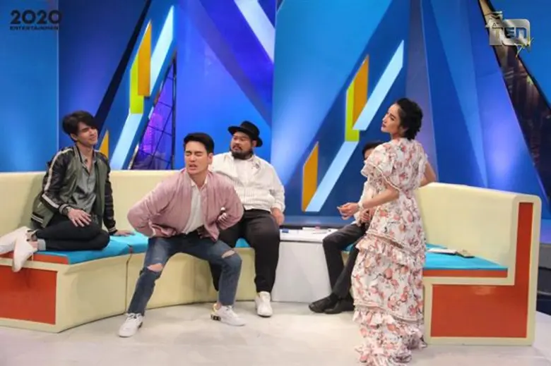 ทีวีไกด์: รายการ "ตีสิบเดย์" “อ๊อฟ-ว่าน” แซวแรง “ป๊อบ ปองกูล” เหมือนปรสิตมาเกาะทีม คอนเสิร์ตสามแยกปากหวาน