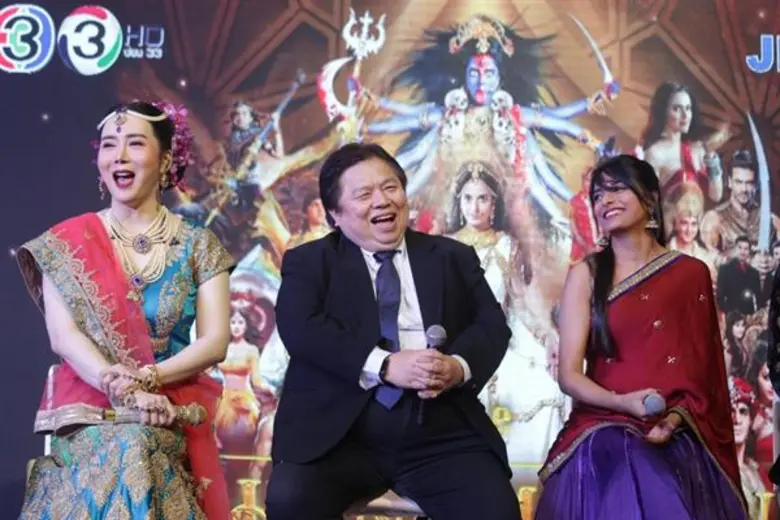 เป็นเจ้าแม่คอนเทนท์ เจ้าของฉายาข้ามเพศหมื...