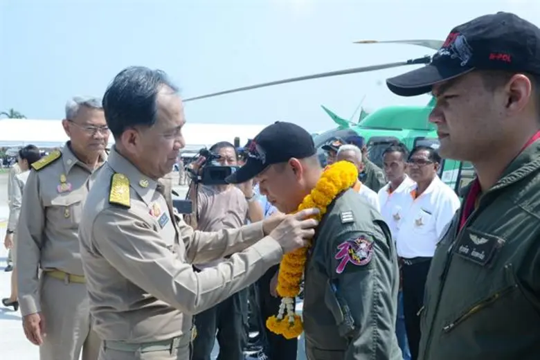 เกษตรฯ ดีเดย์เปิดปฏิบัติการฝนหลวงสู้แล้งเป็นทางการ เชื่อมทีมอาสาสมัครร่วมวิเคราะห์สภาพอากาศและสภาพพื้นที่จริงรายงานตรงเข้าศูนย์ฝนหลวง 5 แห่ง