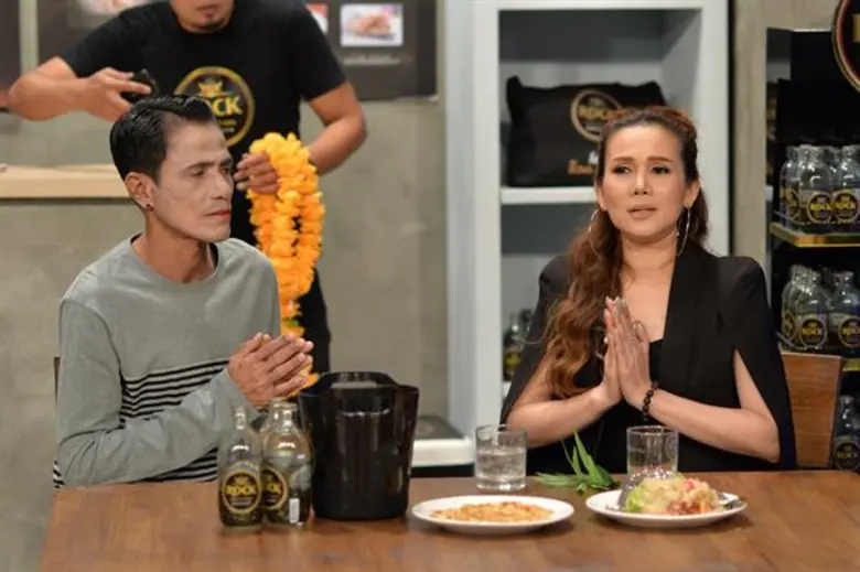 ทีวีไกด์: ซิทคอม “บริษัทฮาไม่จำกัด (มหาชน)” “จิ้งหรีดขาว” อินจัด!!! รับบทคุณแม่จำเป็นเผยความในใจ “อยากมีลูก”