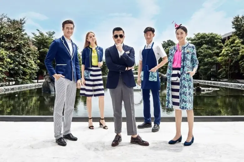 โซ โซฟิเทล หัวหินจับมือกับอาซาว่า เปิดตัวชุดยูนิฟอร์มพนักงานสุดชิค ดีไซน์สวยหรูเหนือจินตนาการ พร้อมคอลเลคชั่นของที่ระลึกสุดพิเศษ “SO Hua Hin x ASAVA”