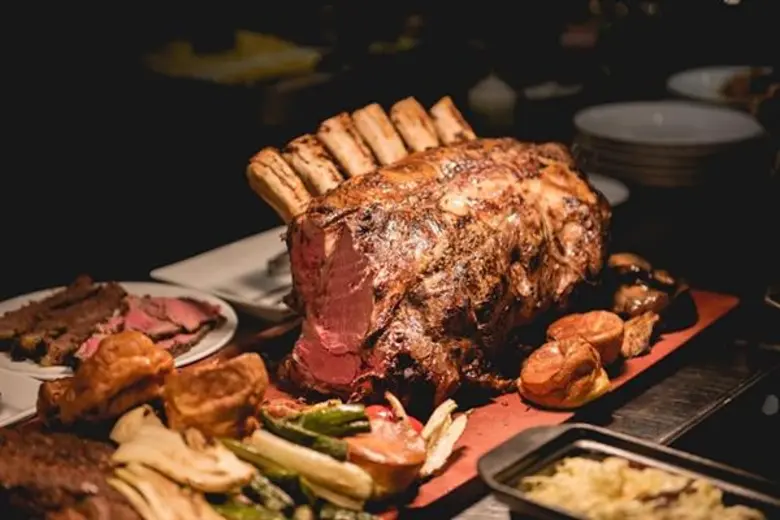 อิ่มอร่อยไม่อั้นกับบุฟเฟ่ต์มื้อเย็นเกรดพรีเมี่ยมกับ 'ดับเบิ้ลยู ดาส ซัปเปอร์’  ในบรรยากาศสนุกๆ แบบไม่เหมือนใคร ที่เดอะคิทเช่นเทเบิ้ล โรงแรมดับเบิ้ลยู กรุงเทพ