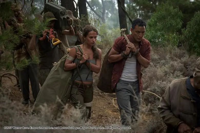 ปล่อยมาอีก 3 คลิปแล้ว สำหรับภาพยนตร์แอคชั...