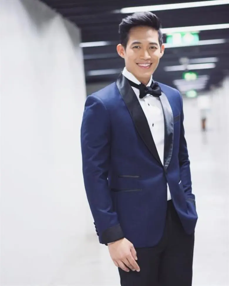 ช่วงนี้ดูเหมือนว่านักร้องเจ้าเสน่ห์ "ตู่ ...