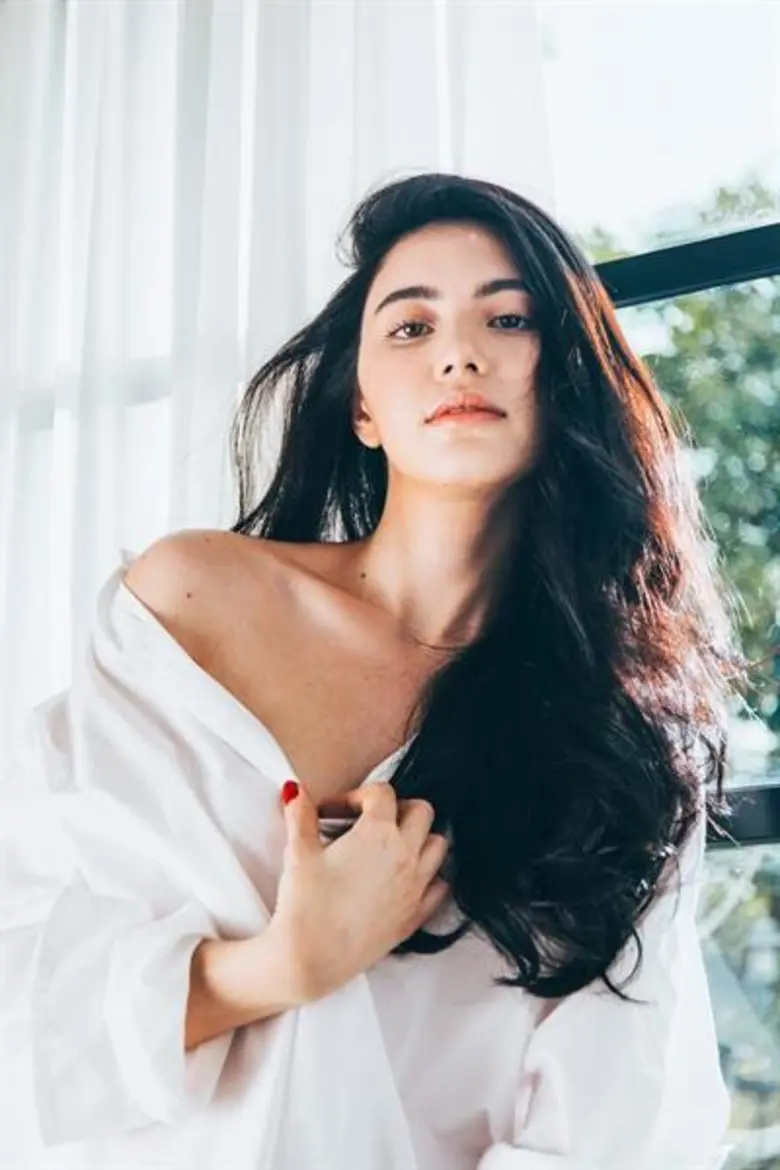 “หนึ่ง-อภิวัฒน์” ชวน “ใหม่-ดาวิกา” ฟีเจอริ่ง ซิงเกิ้ล “Close Your Eyes And See” ค่ายโมโนมิวสิค