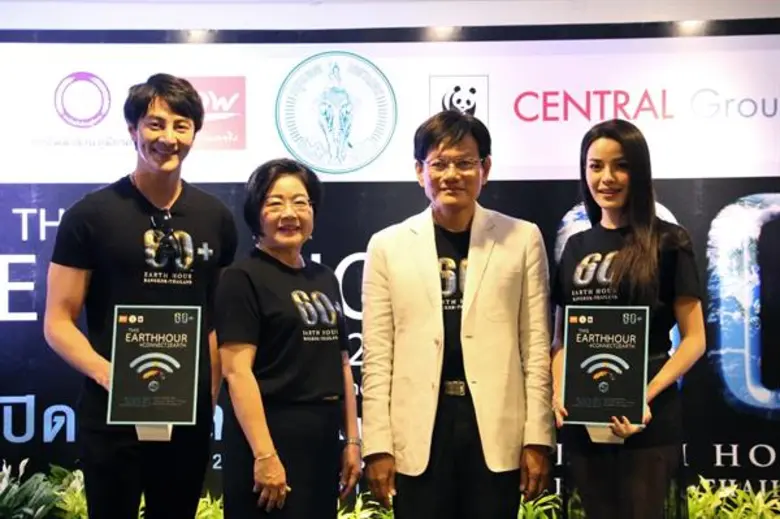 ดารานักแสดงจากละคร ซิ่นลายหงส์ ทางช่อง 8 ...