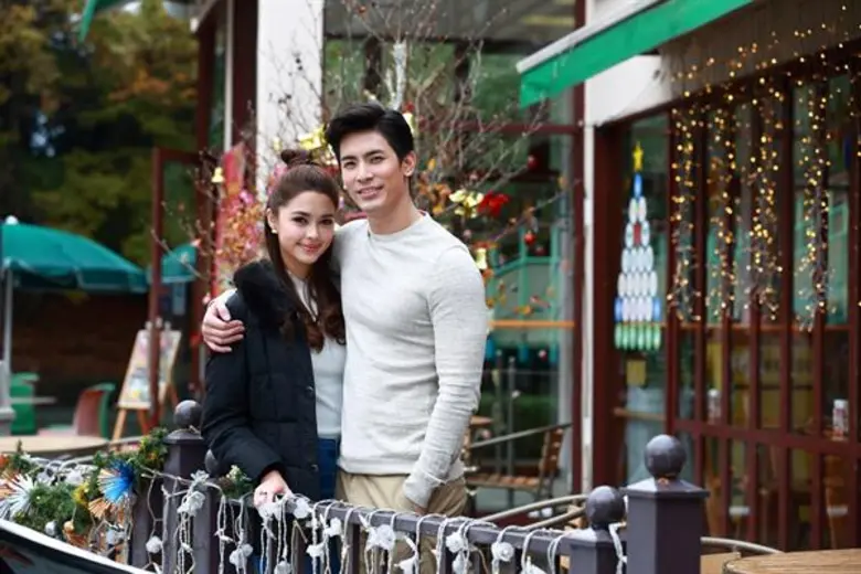 เรื่องย่อ: เด็ดปีกนางฟ้า