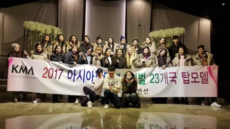 สุดยอดนางแบบ!!! หนิง-นลิน ประกาศความเป็นไทย!! ผ่านชุดประจำชาติสุดอลัง...บนเวที Pyeongchang Winter Olympics 2018