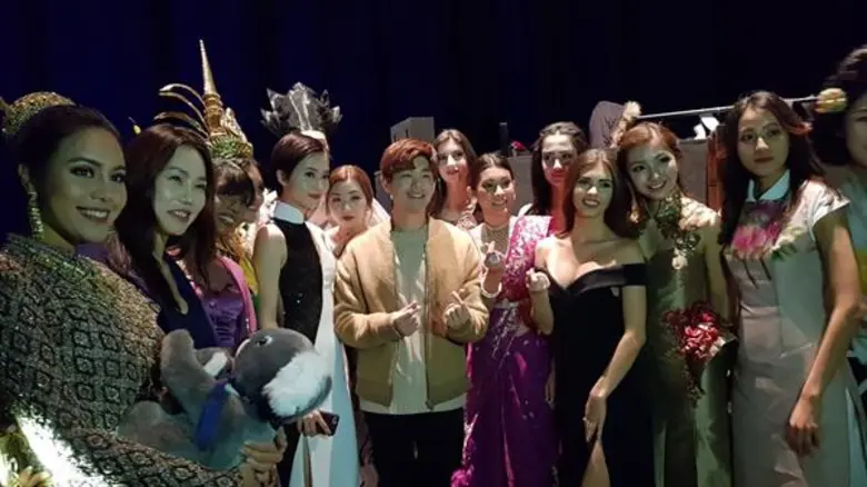 สุดยอดนางแบบ!!! หนิง-นลิน ประกาศความเป็นไทย!! ผ่านชุดประจำชาติสุดอลัง...บนเวที Pyeongchang Winter Olympics 2018