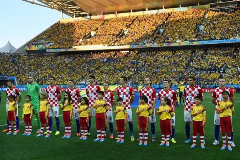 รับสมัครเด็กไทยร่วมจูงมือนักเตะลงสนามฟุตบอลโลกที่รัสเซีย ในโครงการ 'แมคโดนัลด์ เพลย์เยอร์ เอสคอร์ท’