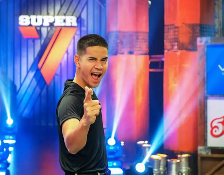 ทีวีไกด์: รายการ "เกมพันหน้า ซูเปอร์ เซเว่น"  “ฟรอยด์” ยกนิ้วให้ “คณะสิงโตมังกรหยก”  สู้สุดตัว “แลกข้าวสาร”