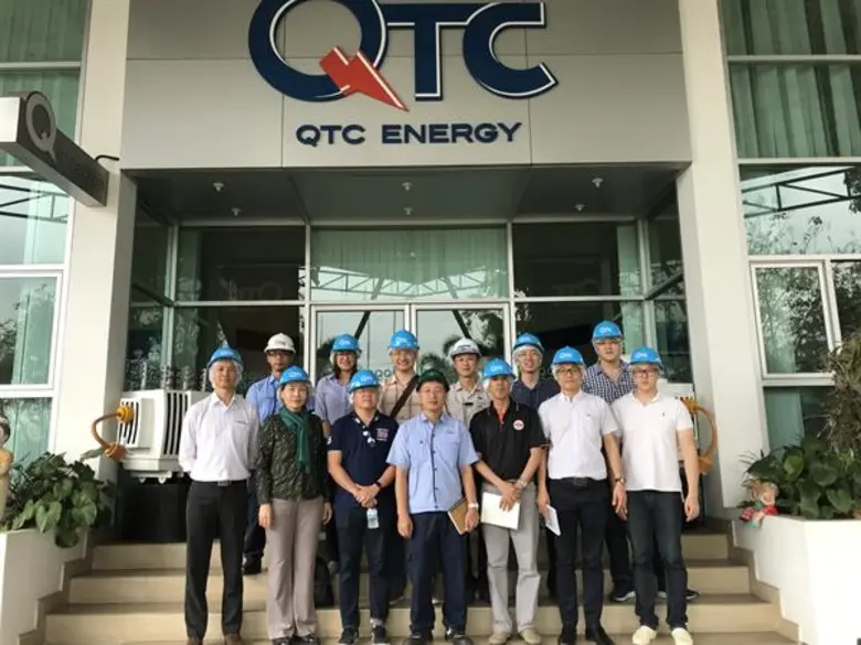 นายเจริญศักดิ์ สารวงค์ รองกรรมการผู้จัดกา...